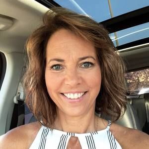 Meet your Posher, Denise